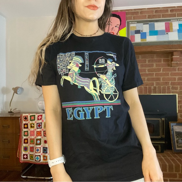 Vintage 90s Egypt Hieroglyphics Pharaoh Unisex Ancient Horse Chariot Bat… - Picture 2 of 11